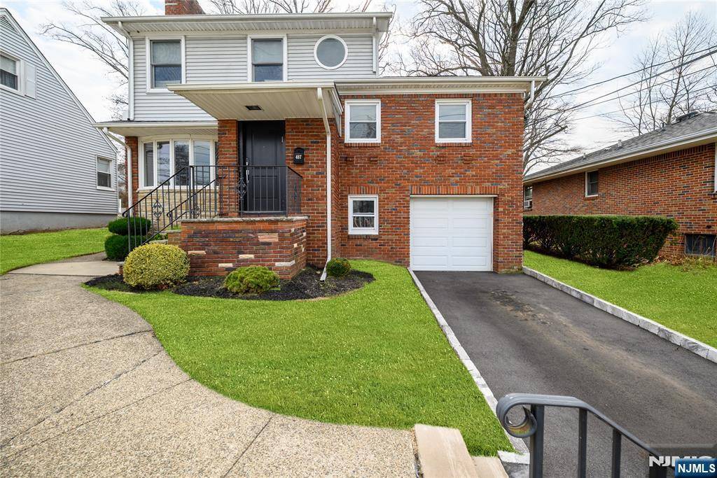 487 Brook AVE, Passaic, NJ 07055