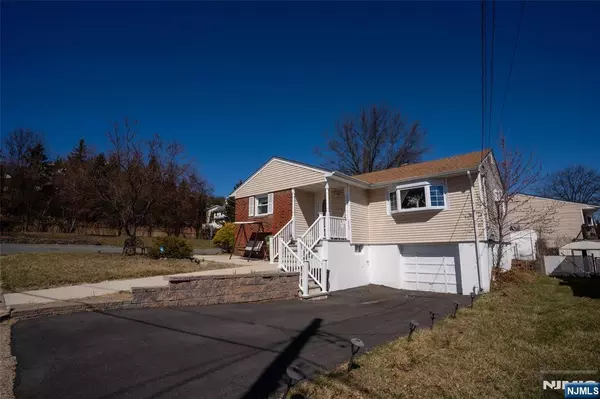 Paterson, NJ 07502,320-322 Maitland AVE