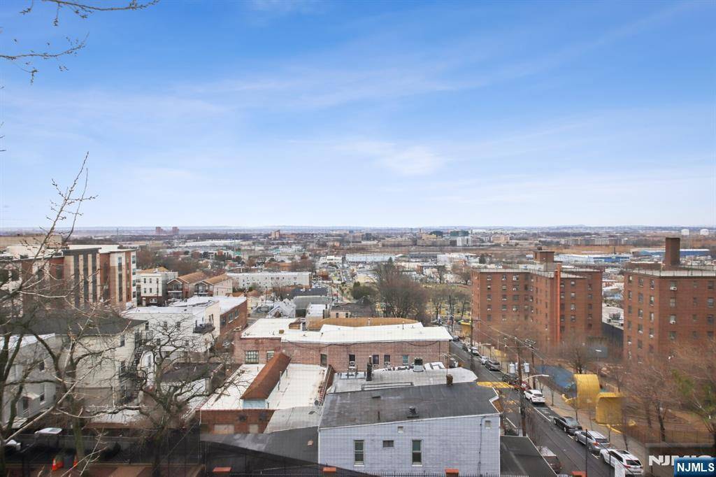 Union City, NJ 07087,620 38th ST #703