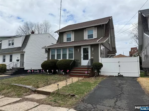 179 Hollywood AVE, Irvington, NJ 07111