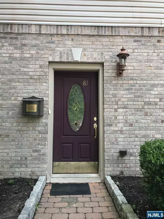 Englewood, NJ 07631,81 Mattlage PL