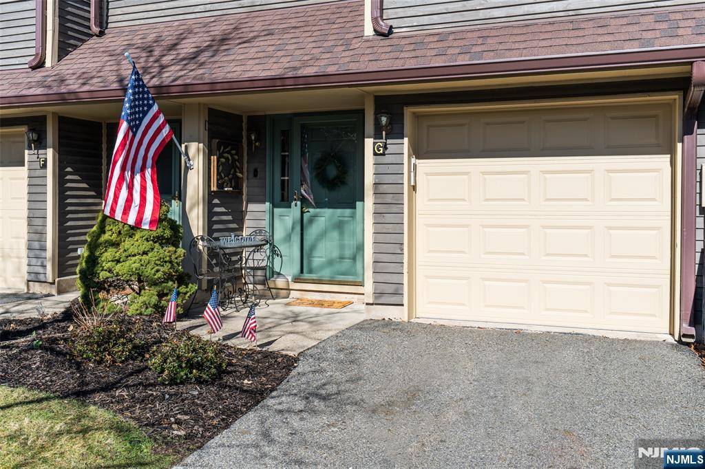 West Milford, NJ 07480,17 Quincy LN #G