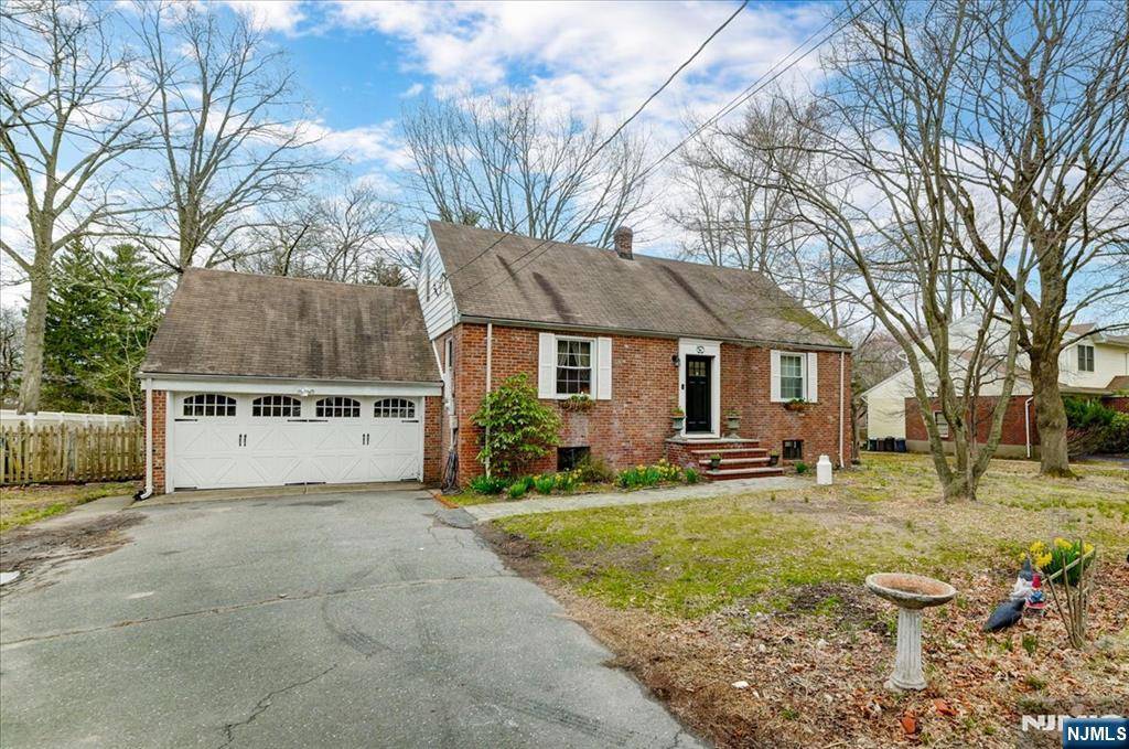 Norwood, NJ 07648,316 Tappan RD