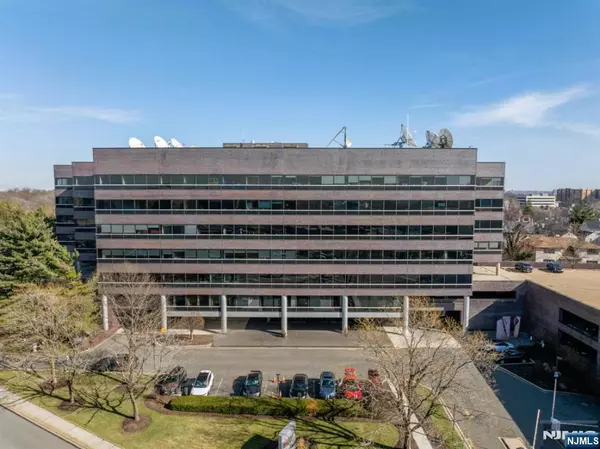 Fort Lee, NJ 07024,2200 Fletcher AVE