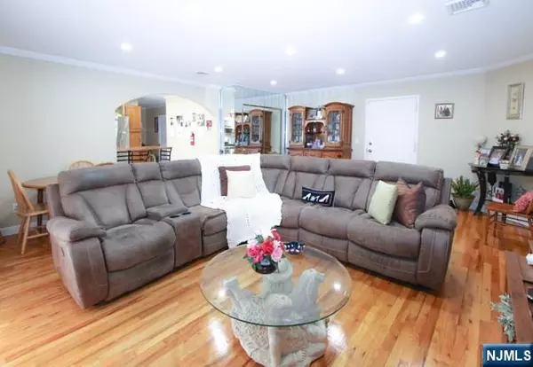 40-44 Rome ST #3, Newark, NJ 07105