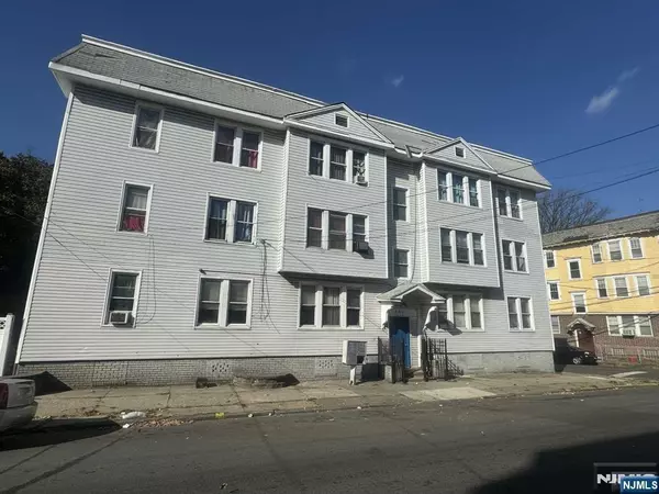 463 21st ST, Irvington, NJ 07111