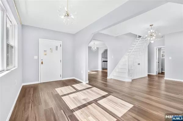 Moonachie, NJ 07074,30 Bruno ST