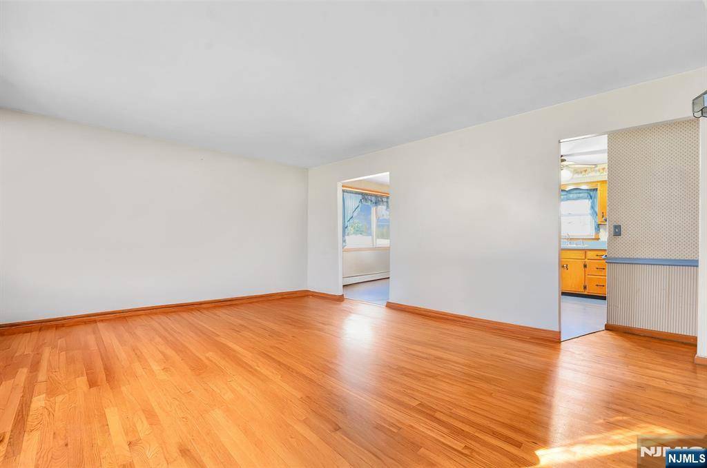 Pequannock Township, NJ 07440,43 New Read ST