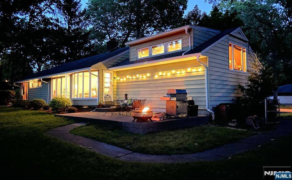 87 Stony Ridge DR, Hillsdale, NJ 07642