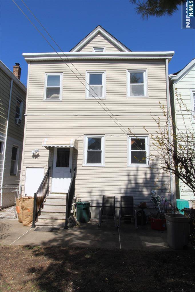 Clifton, NJ 07011,29 E Madison AVE