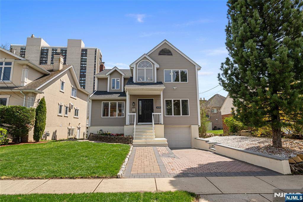 1430 Oleri TER, Fort Lee, NJ 07024