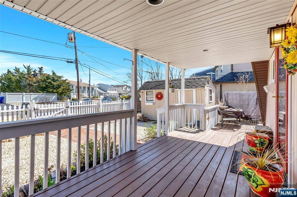 Brick, NJ 08723,148 Royal DR