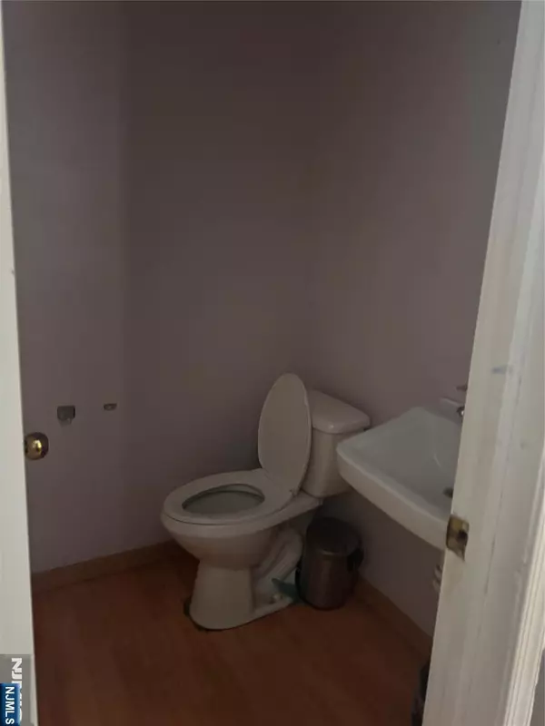 Closter, NJ 07624,217 Closter Dock RD #201