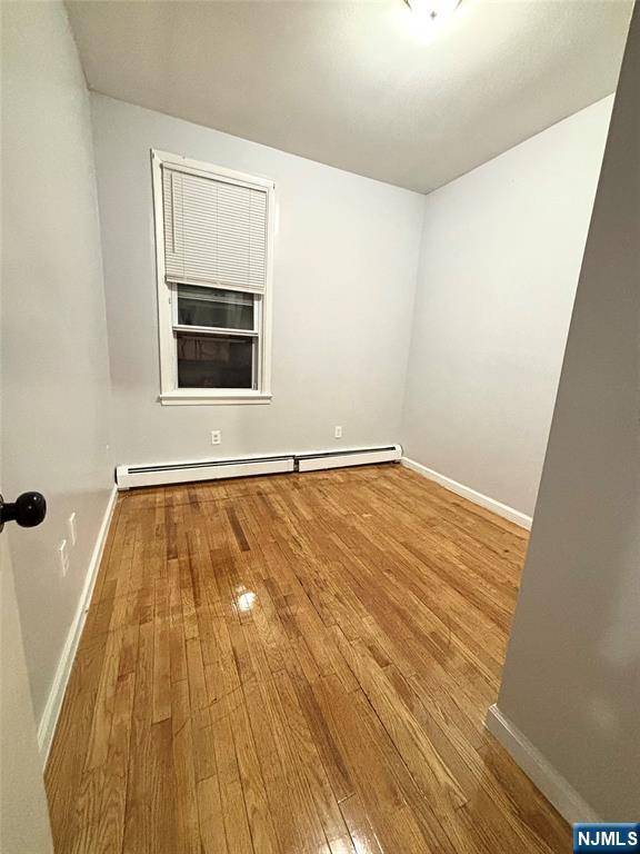 Passaic, NJ 07055,50 Krueger PL #2