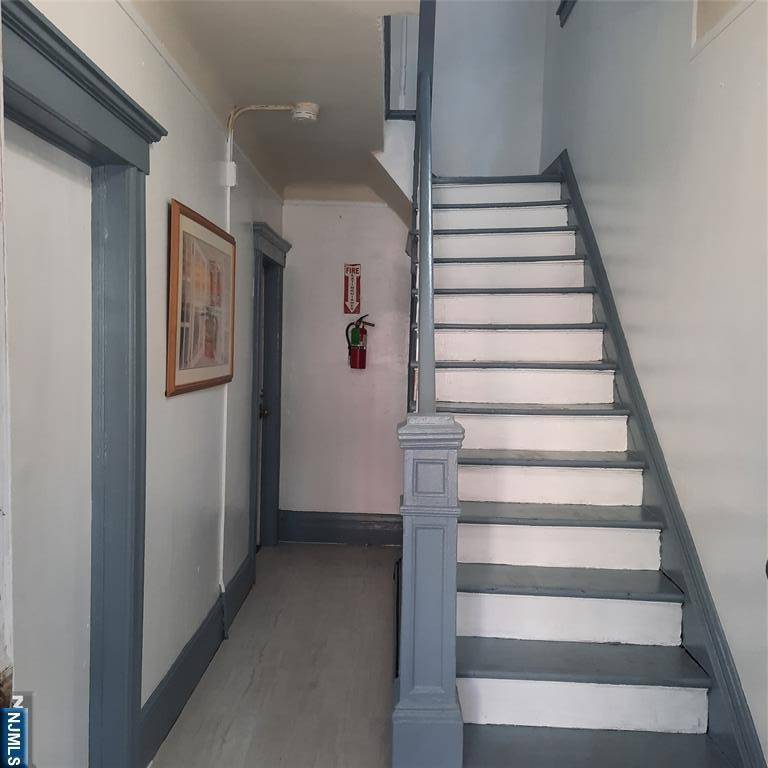 Union City, NJ 07087,243 46th ST