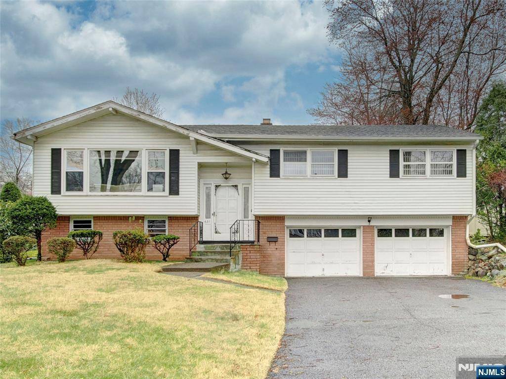 631 Walnut ST,  Twp Of Washington,  NJ 07676