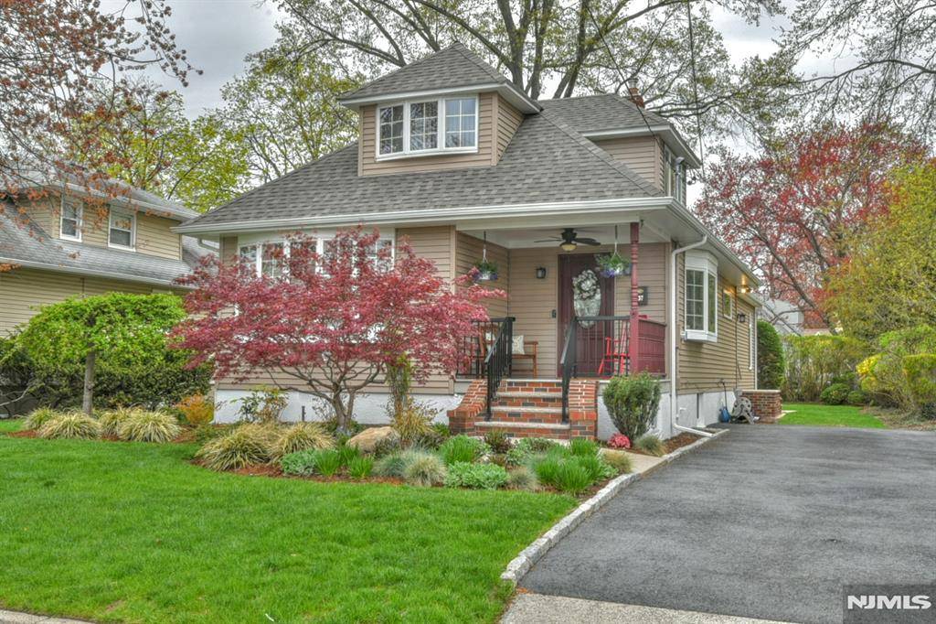 237 Cedar RD, New Milford, NJ 07646