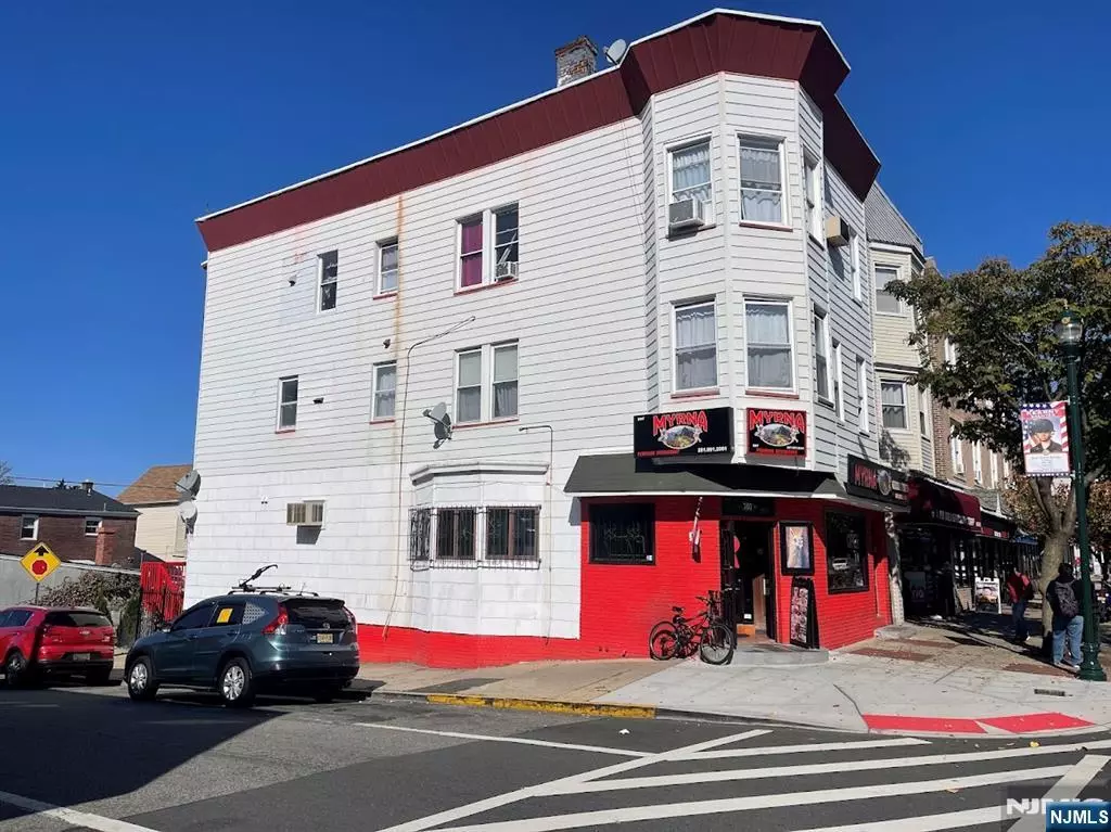 Kearny, NJ 07032,307 Kearny AVE