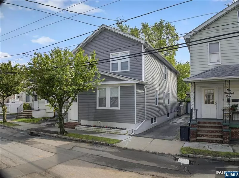 105-107 Sanford AVE, Belleville, NJ 07109