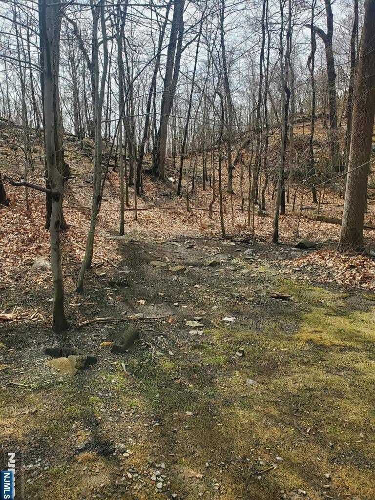 100 Pierson Miller DR #F15, Pompton Lakes, NJ 07442