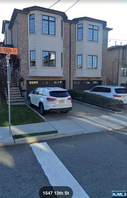 Fort Lee, NJ 07024,1548 13th ST