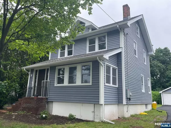 385 Beech ST, Teaneck, NJ 07666