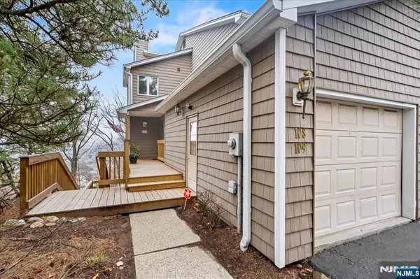 Haledon, NJ 07508,108 Rock Ledge TER #108