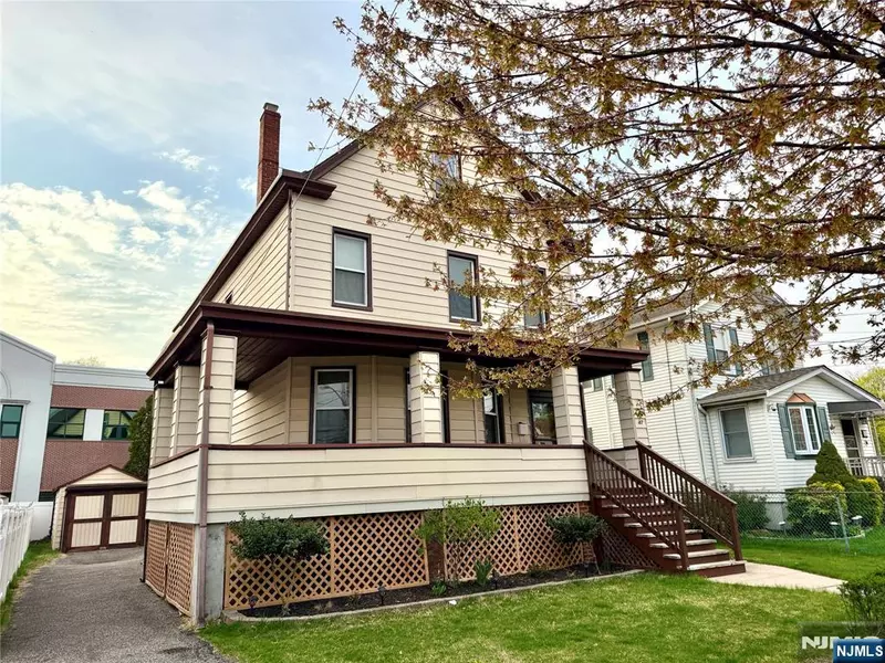 47 Vreeland AVE, East Rutherford, NJ 07073