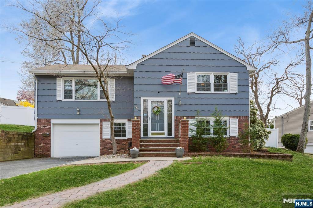 53 Ralph PL, Morristown Town, NJ 07960