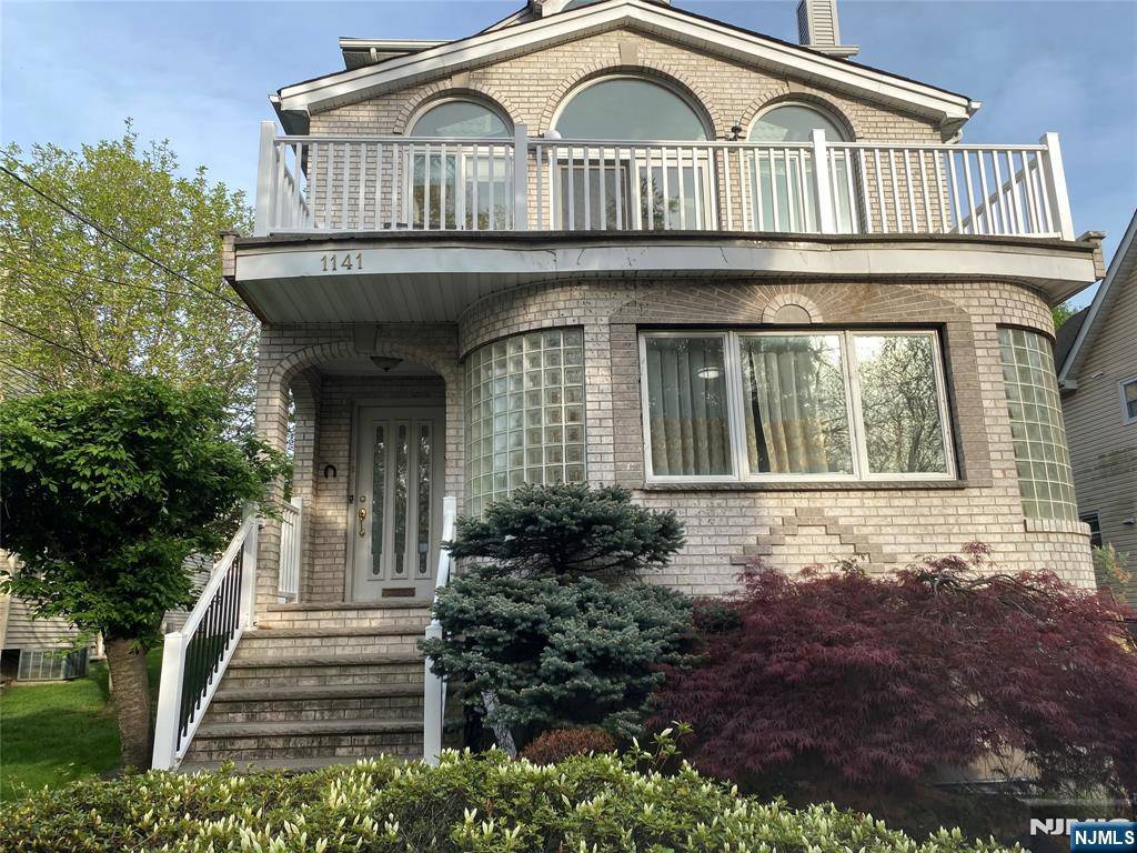 1141 Queen Anne RD #1, Teaneck, NJ 07666