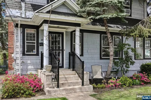Rutherford, NJ 07070,40 Carmita AVE