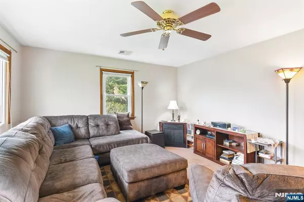 Perth Amboy, NJ 08861,134 Lee AVE