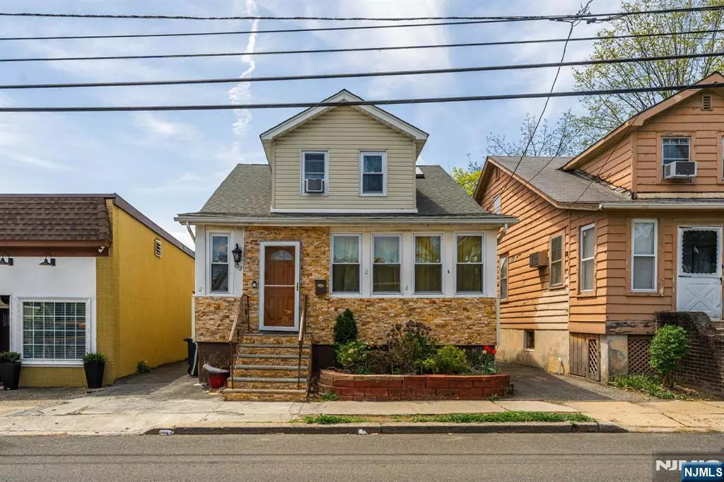 Union, NJ 07083,133 Laurel AVE