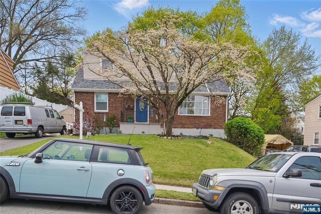17 11th ST, Hawthorne, NJ 07506