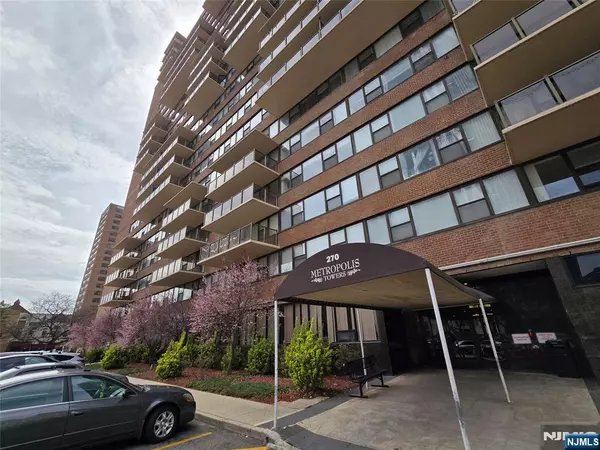 Jersey City, NJ 07302,270 Marin BLVD #12-O