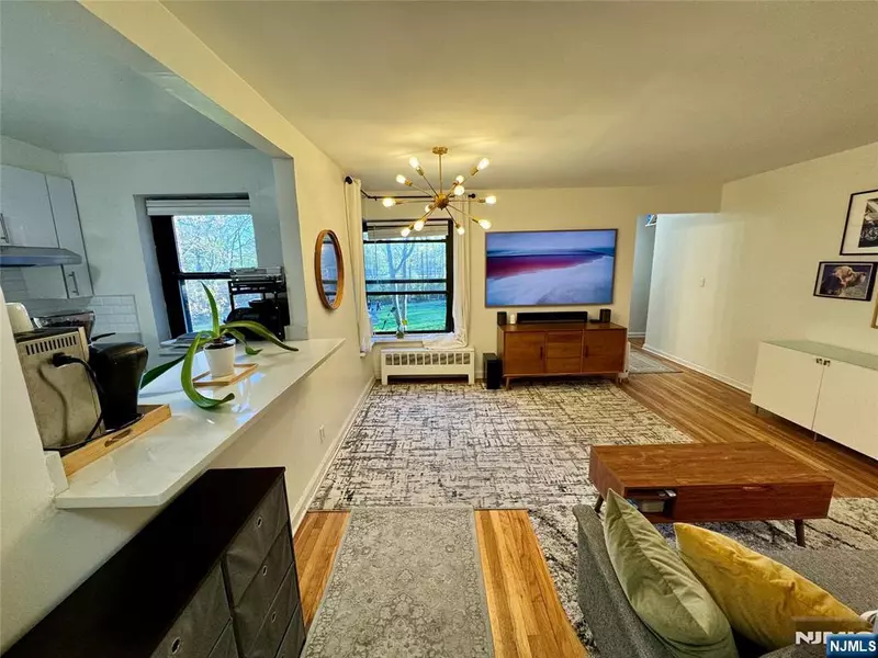 2329 Hudson #B4, Fort Lee, NJ 07024