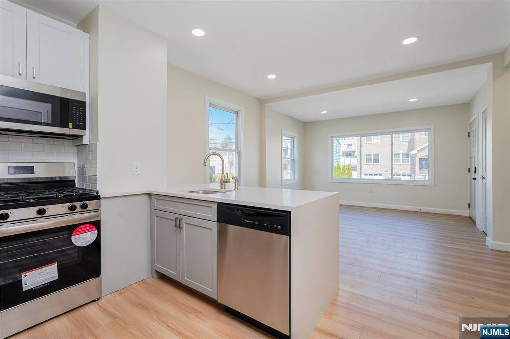 540 Elm ST #1, Kearny, NJ 07032