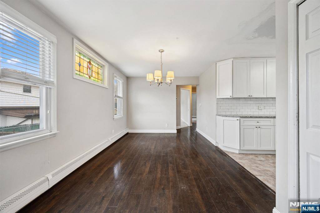 Lodi, NJ 07644,15 1st