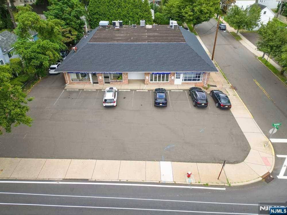 Hillsdale, NJ 07642,156 Broadway
