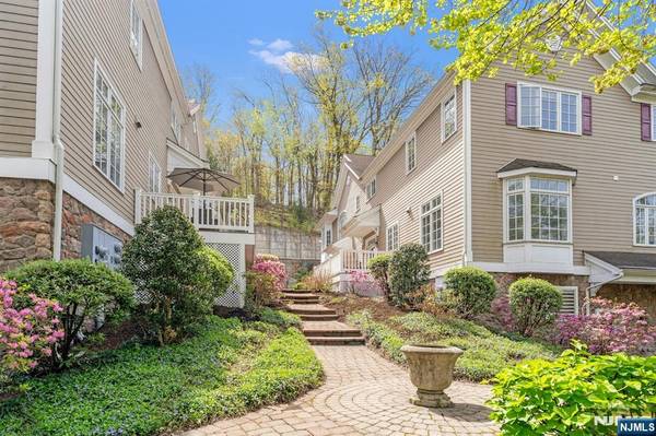 58 Chestnut ST #1, Morristown Town, NJ 07960