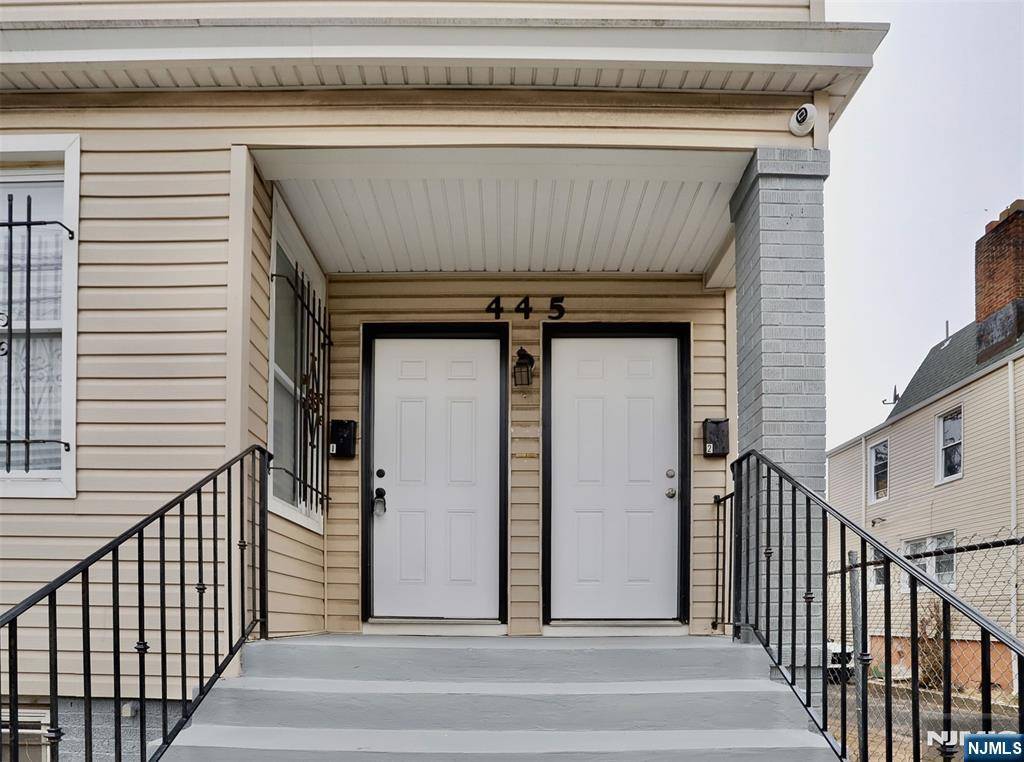 Newark, NJ 07103,445 15th ST
