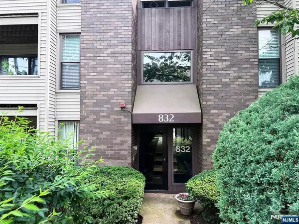 832 Main, Belleville, NJ 07109
