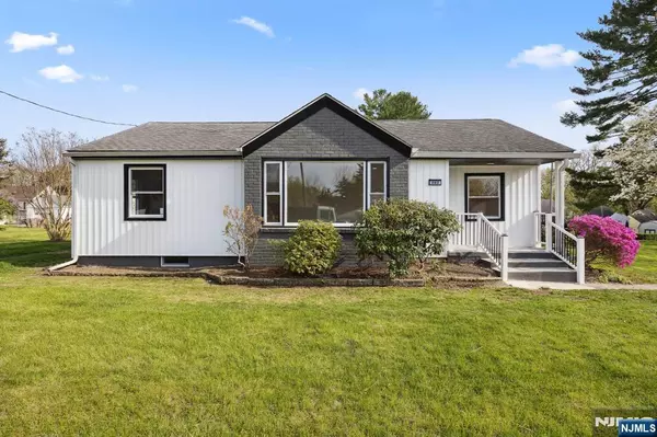 Pohatcong, NJ 08865,202 Parkside AVE