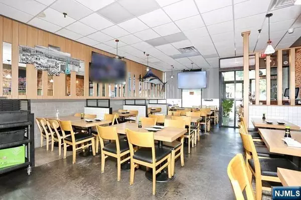 Fort Lee, NJ 07024,1475 Bergen BLVD