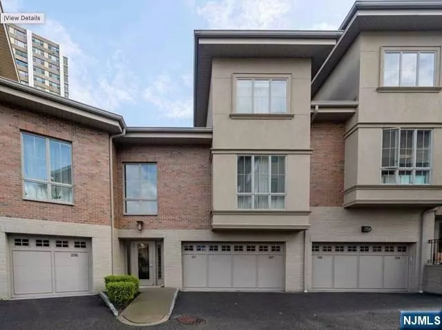 200 Laird AVE #207, Cliffside Park, NJ 07010
