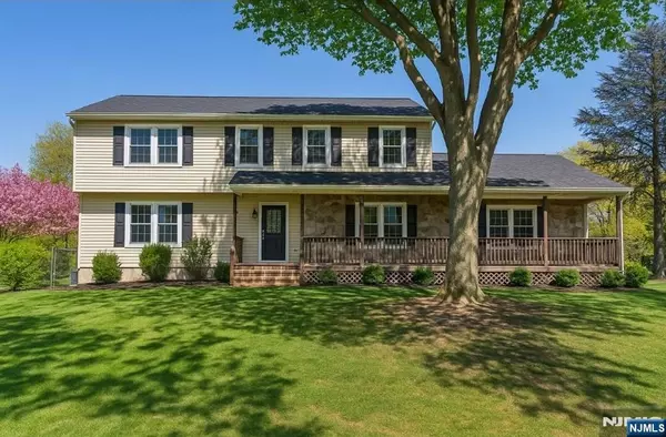 Pompton Lakes, NJ 07442,1135 Ringwood AVE