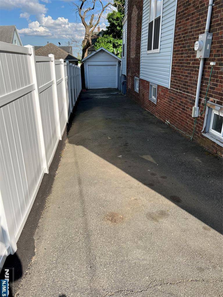 Kearny, NJ 07032,424 Devon ST