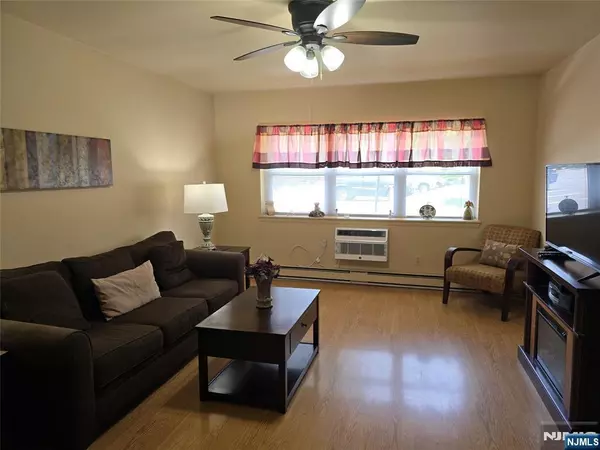 Ridgefield Park, NJ 07660,199 Bergen Turnpike #1C