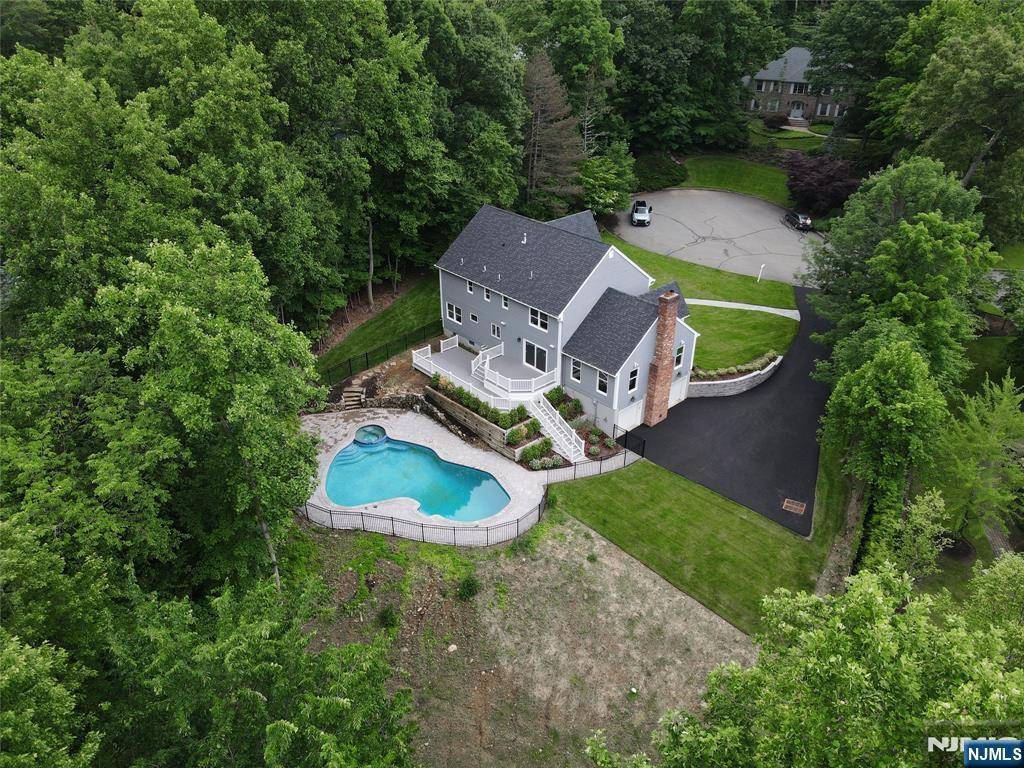 Upper Saddle River, NJ 07458,53 Gristmill LN