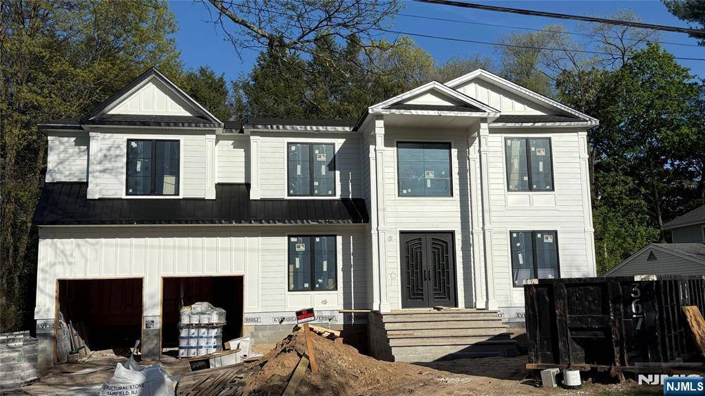 382 Harrison ST, Paramus, NJ 07652